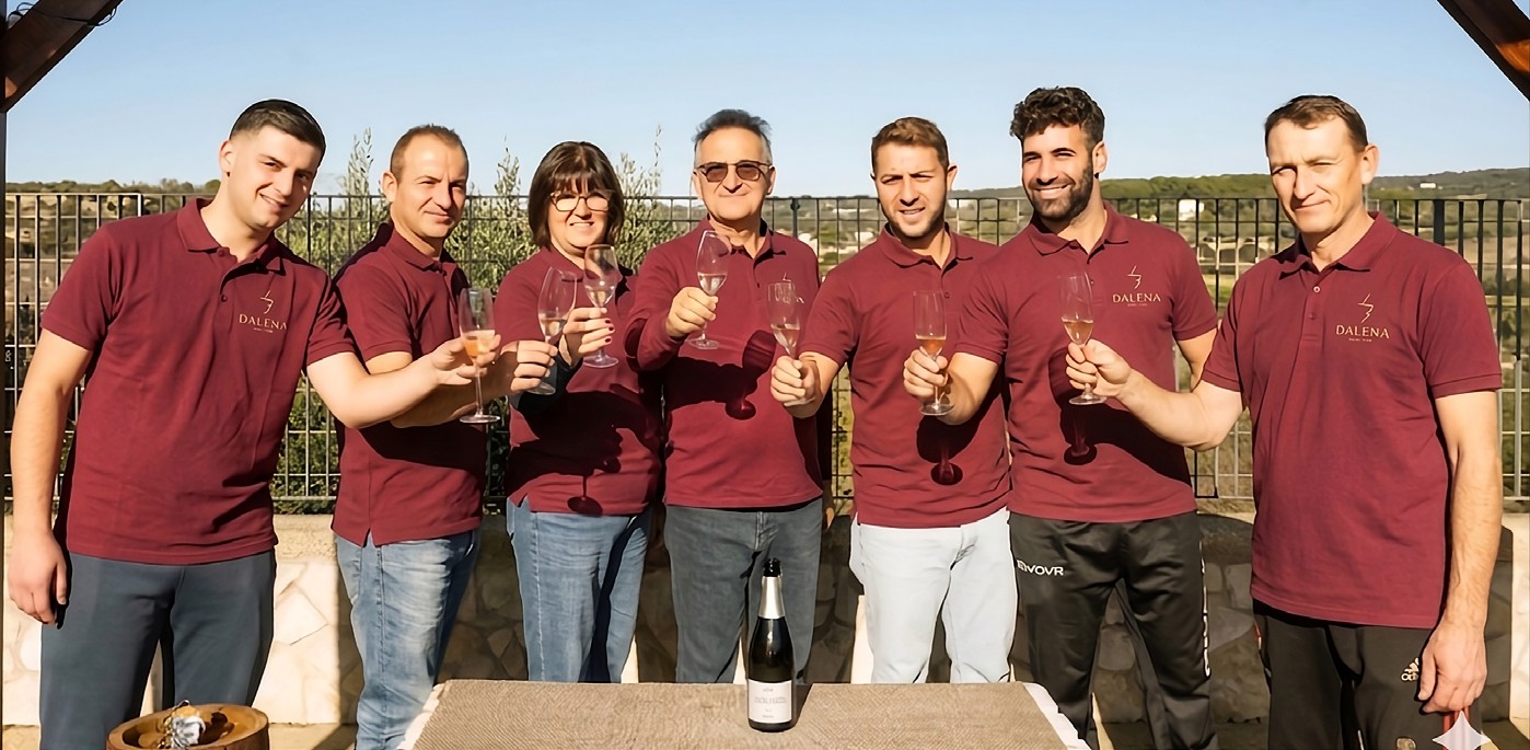 Vigneti e Cantine Dalena a Mottola